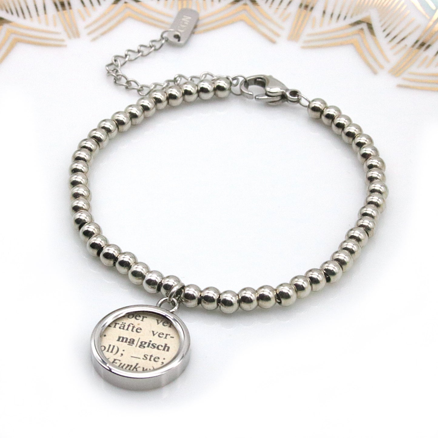 Armband mit deinem persönlichem Wort aus historischem Papier