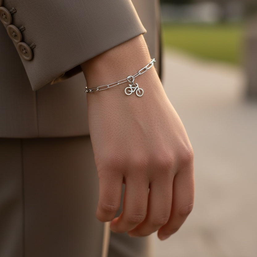 Kleiner Anhänger Fahrrad aus Edelstahl