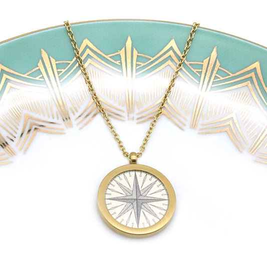 Medaillonkette mit Windrose aus Seeatlas im Classic Gold Design in limitierter Auflage